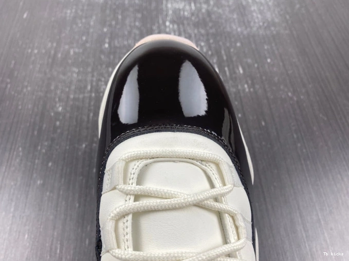 Reps TBK AR0715-101 Neapolitan WMNS Jordan Air 11 0816